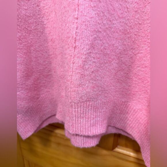 Vince Camuto size XS bubblegum pink sweater - Picture 4 of 7